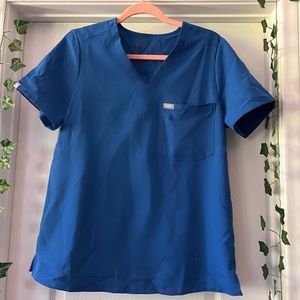 Figs Catarina One-Pocket Scrub Top